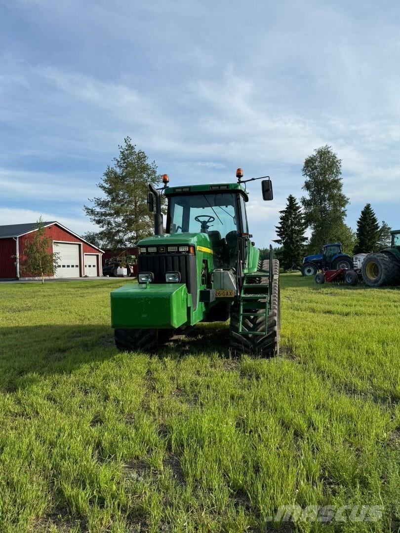 John Deere 8400T Traktorji