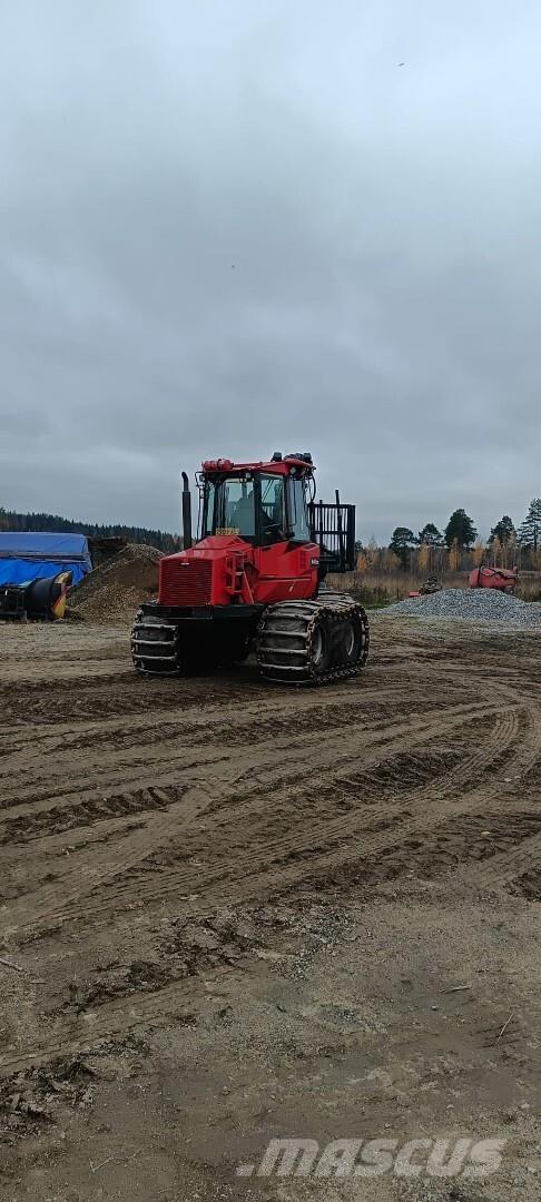 Komatsu 840 TX Forwarderji