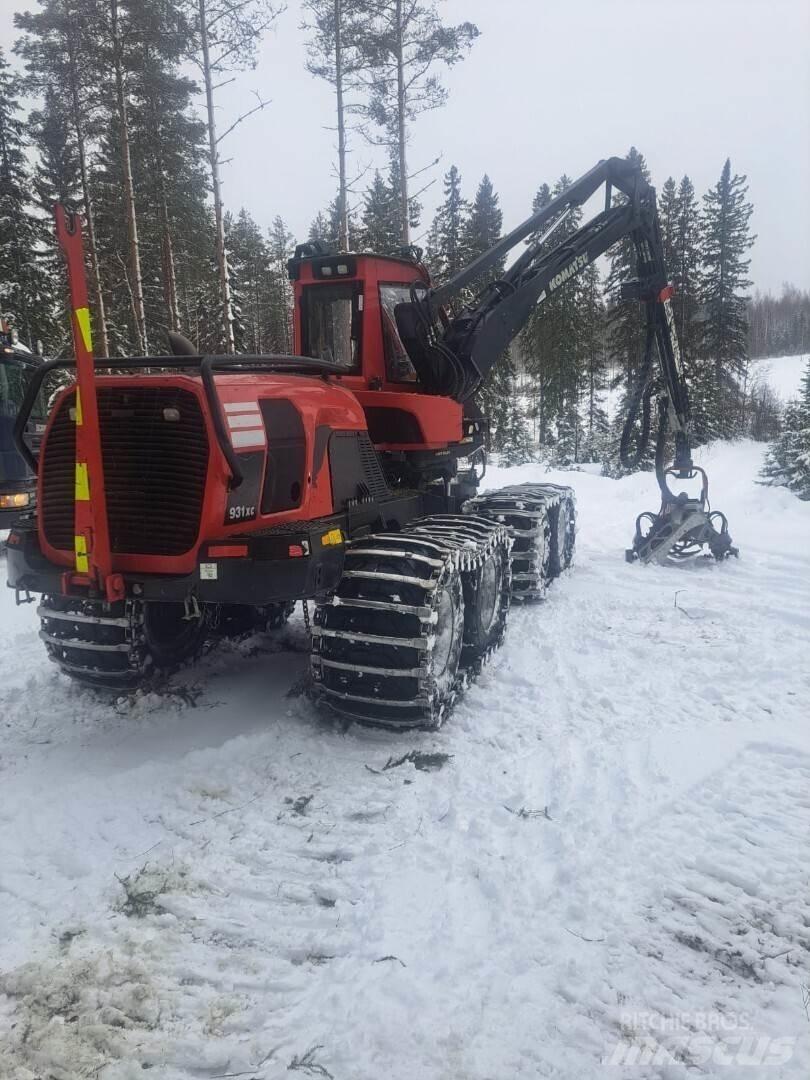 Komatsu 931 xc Harvesterji