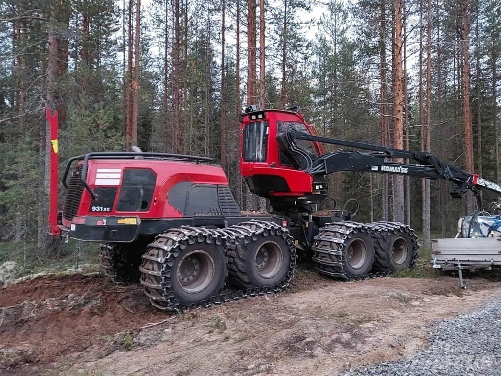 Komatsu 931 xc Harvesterji
