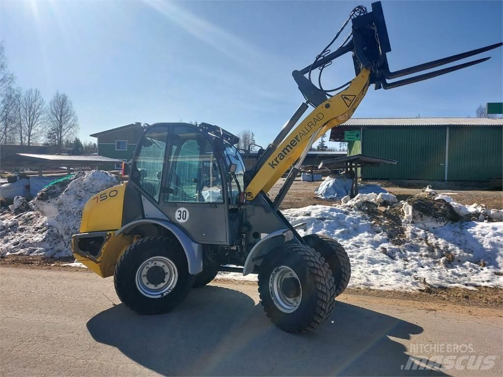 Kramer 750 Kolesni nakladalci
