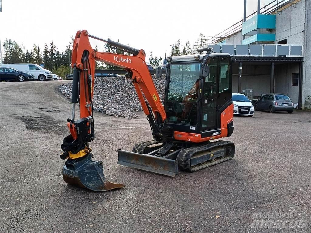 Kubota KX 030-4 Mini bagri <7t