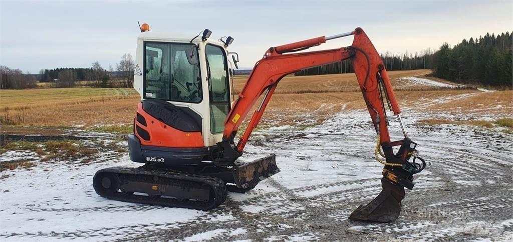 Kubota U25-3 Mini bagri <7t
