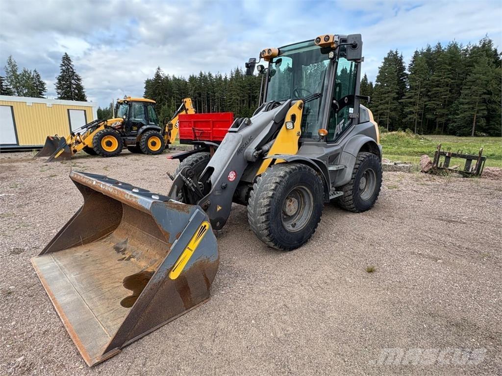 Mecalac AF 1050 Kolesni nakladalci