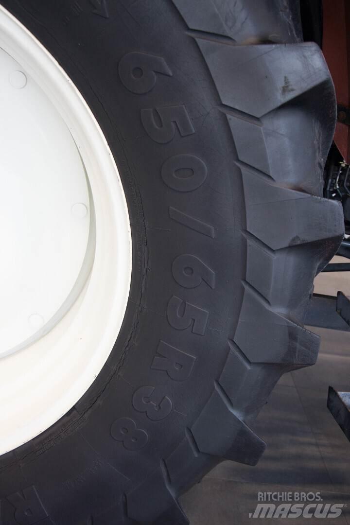New Holland M135 Traktorji