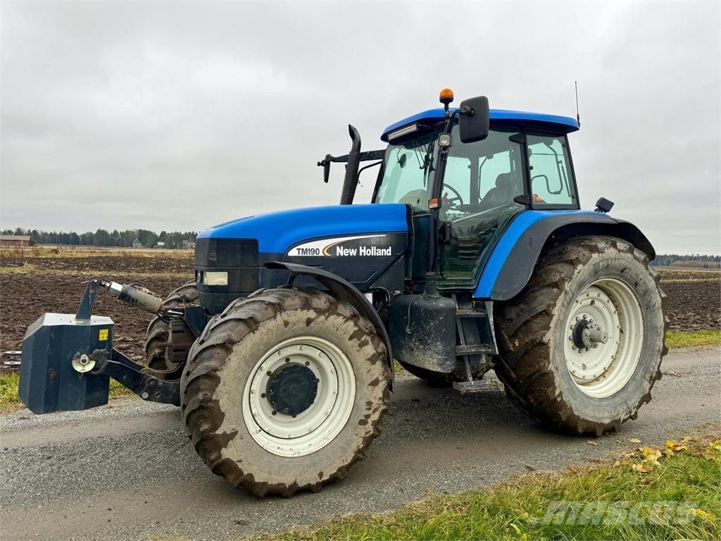 New Holland TM190 Traktorji