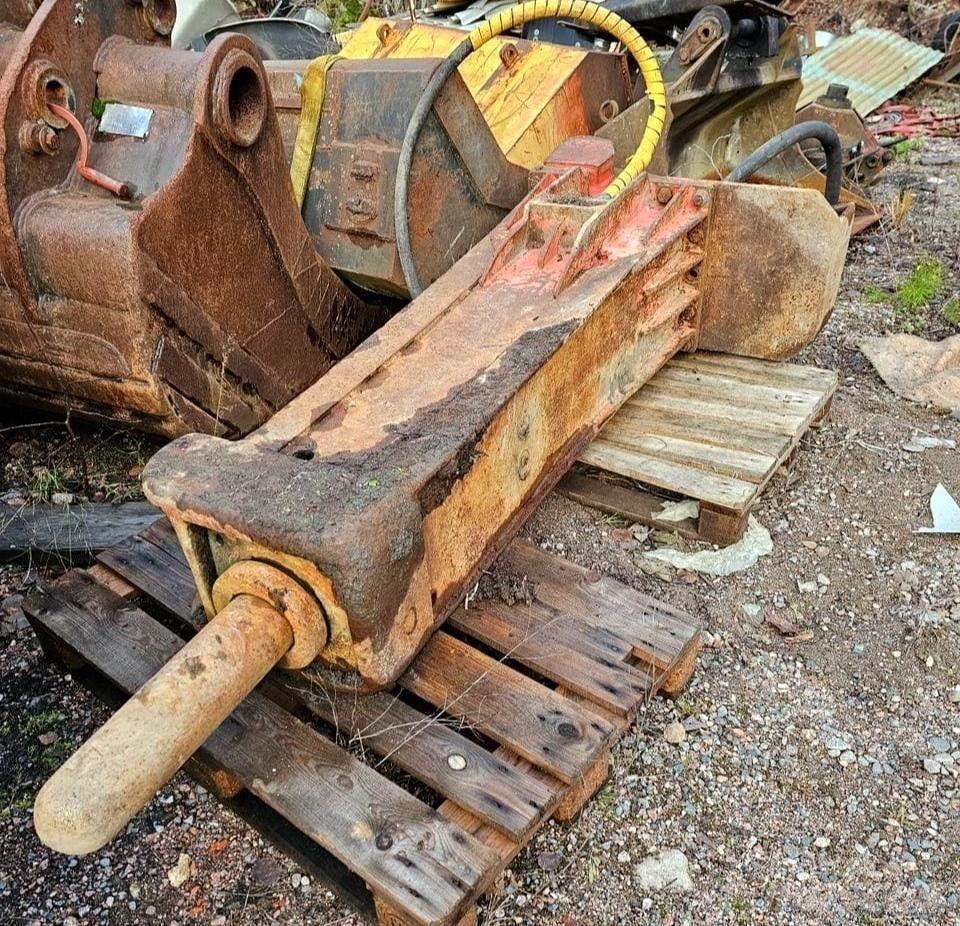 Rammer E64 Kladiva
