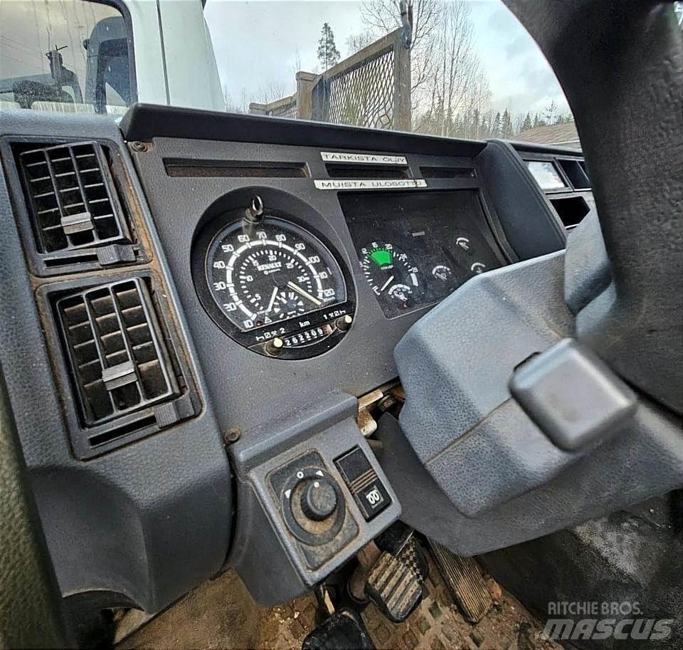Renault M230ti Kotalni prekucni tovornjaki