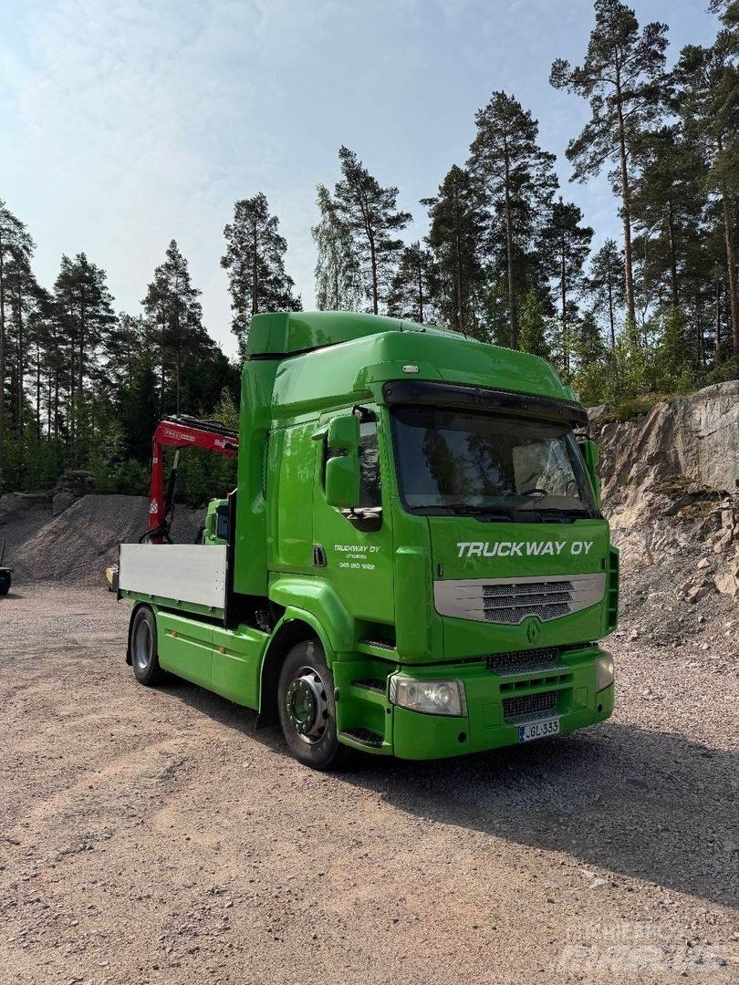 Renault Premium Tovornjaki z žerjavom
