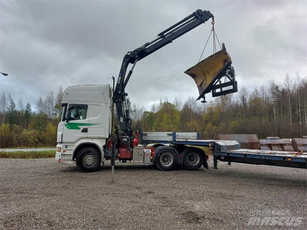 Scania r 560 Tovornjaki z žerjavom