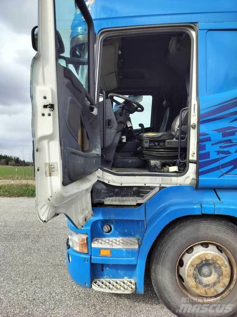 Scania R 560 6X2 Vlačilci