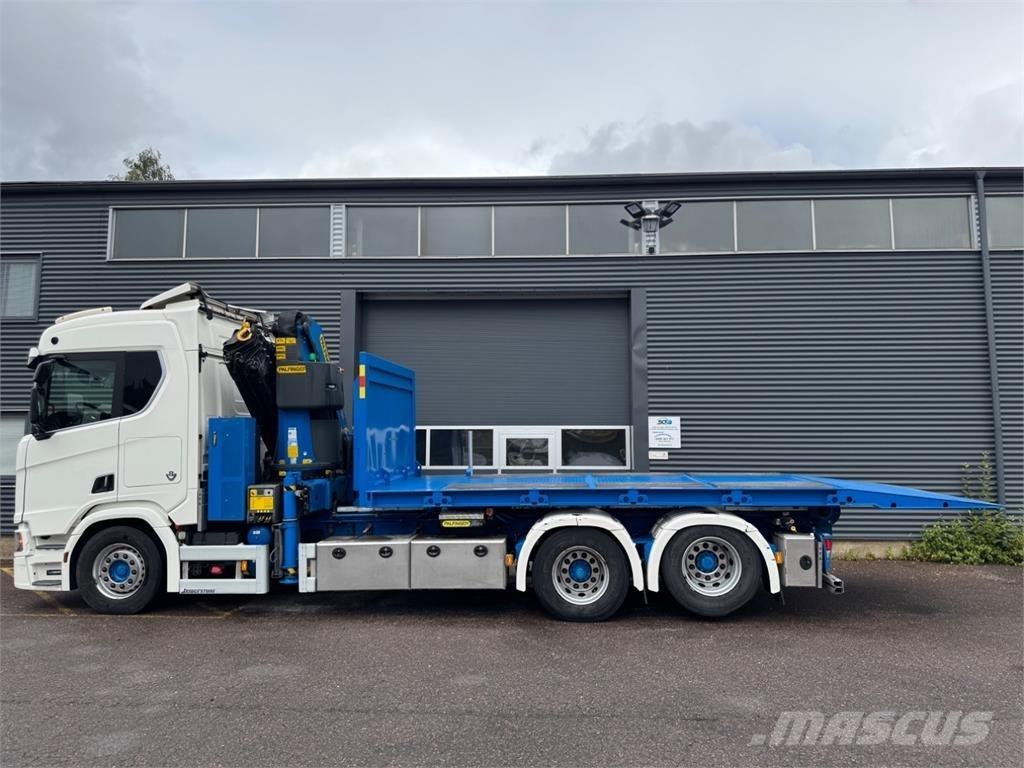 Scania R580 6X2 Tovornjaki z žerjavom