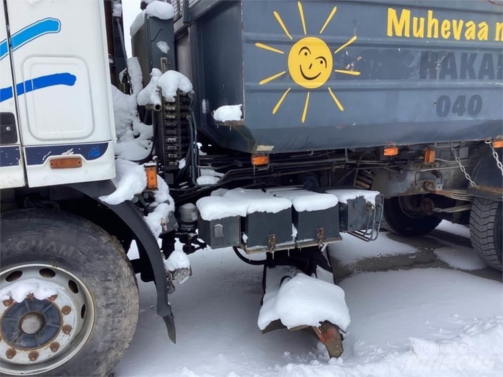Sisu E 11 Komunalna vozila