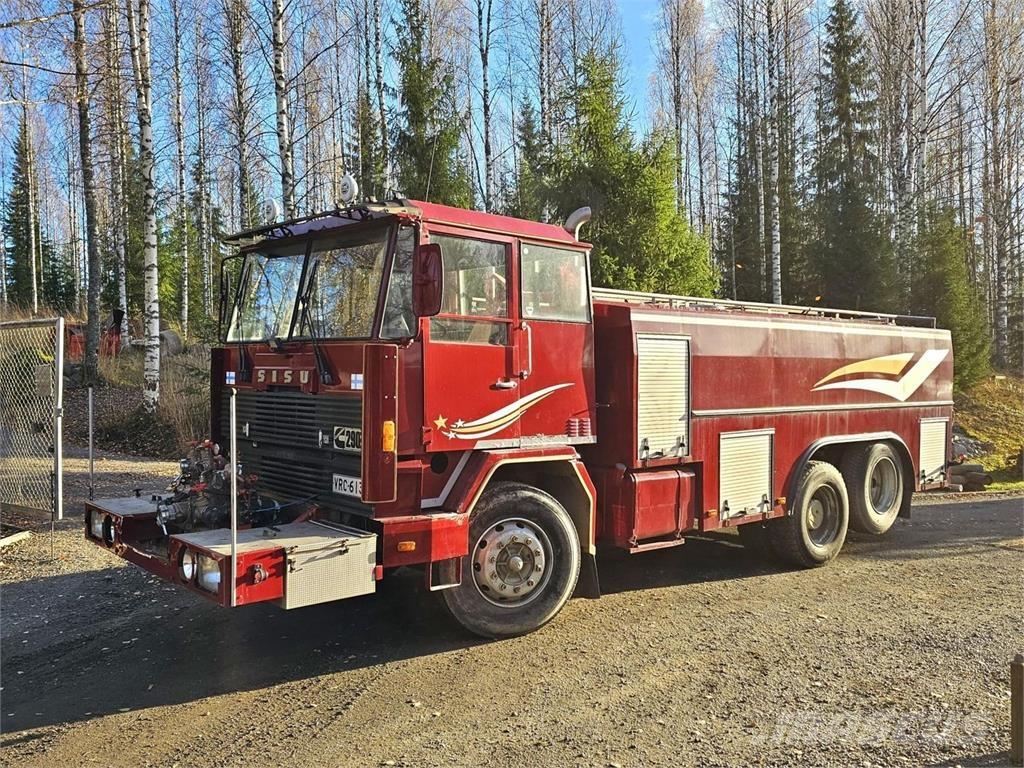 Sisu Paloauto 6X2 Drugi tovornjaki