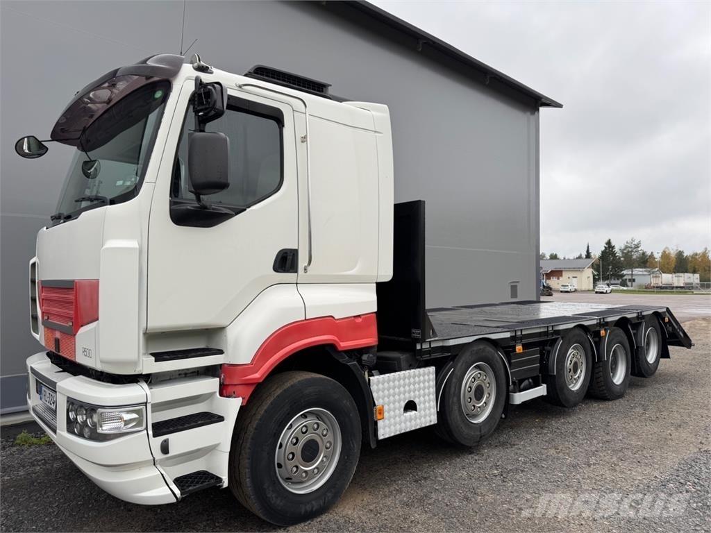 Sisu R500 10x4 Tovornjaki za prevoz gozdnih strojev