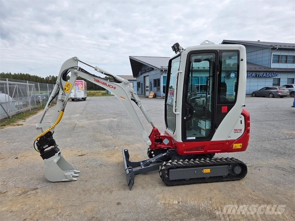 Takeuchi TB216 Mini bagri <7t