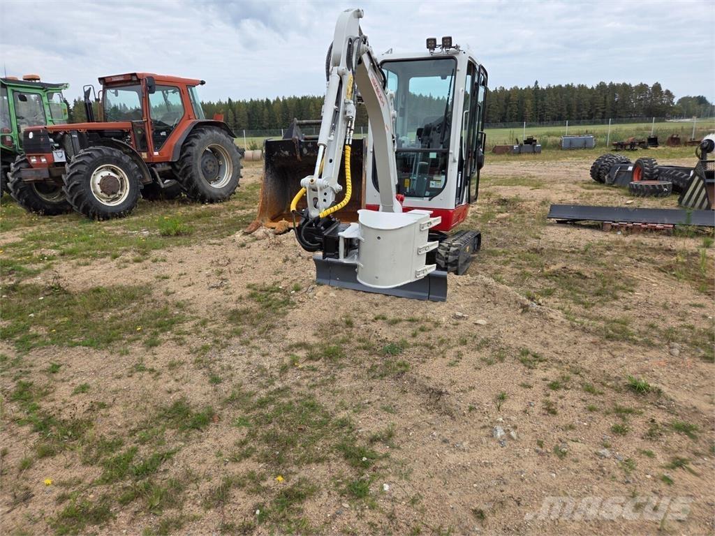 Takeuchi TB216 Mini bagri <7t