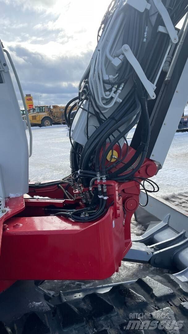 Takeuchi TB280FR Midi bagri 7t – 12t