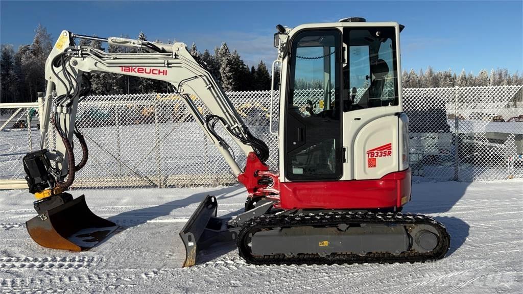 Takeuchi TB335R Mini bagri <7t