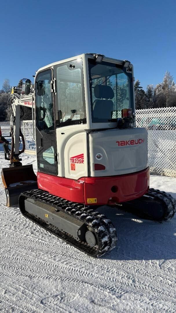 Takeuchi TB335R Mini bagri <7t