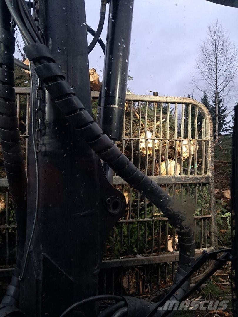 Timberjack 810b Forwarderji