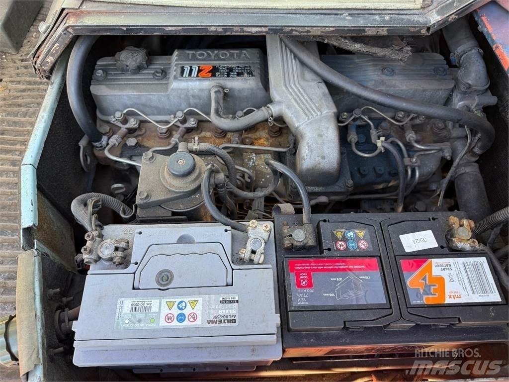 Toyota 02-5 FD35 Dizelski viličarji