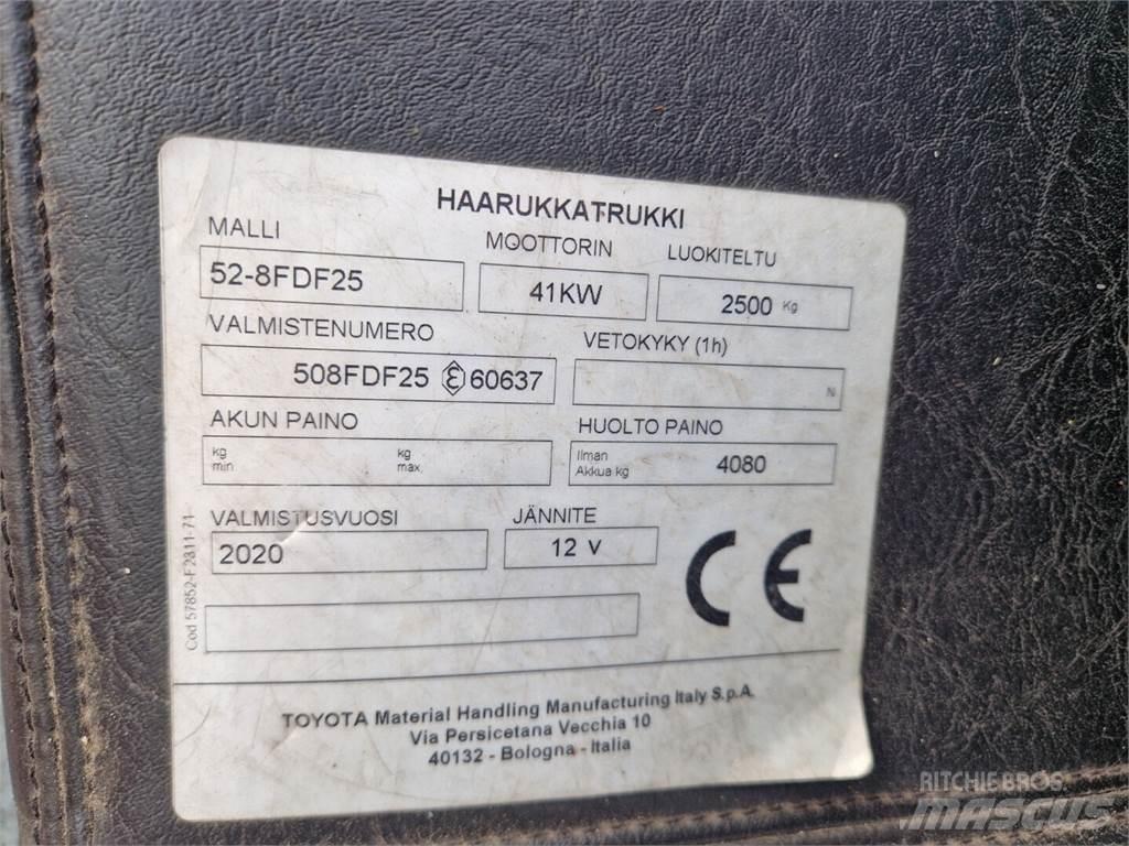 Toyota 52-8FDF25 Dizelski viličarji