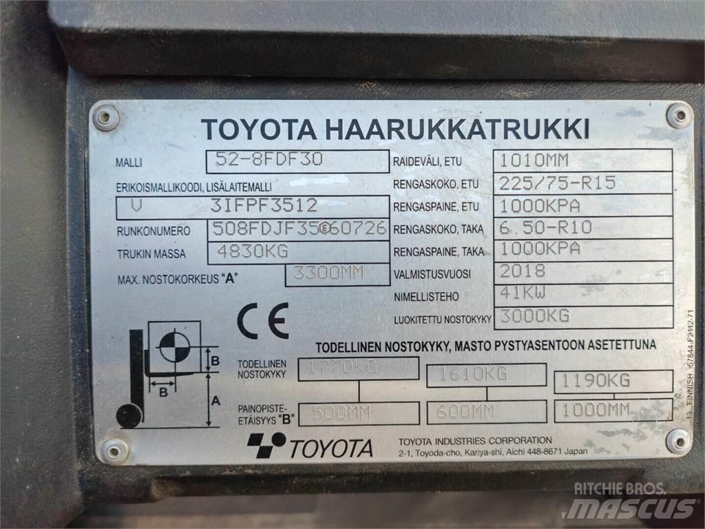 Toyota 52-8FDF30 Dizelski viličarji