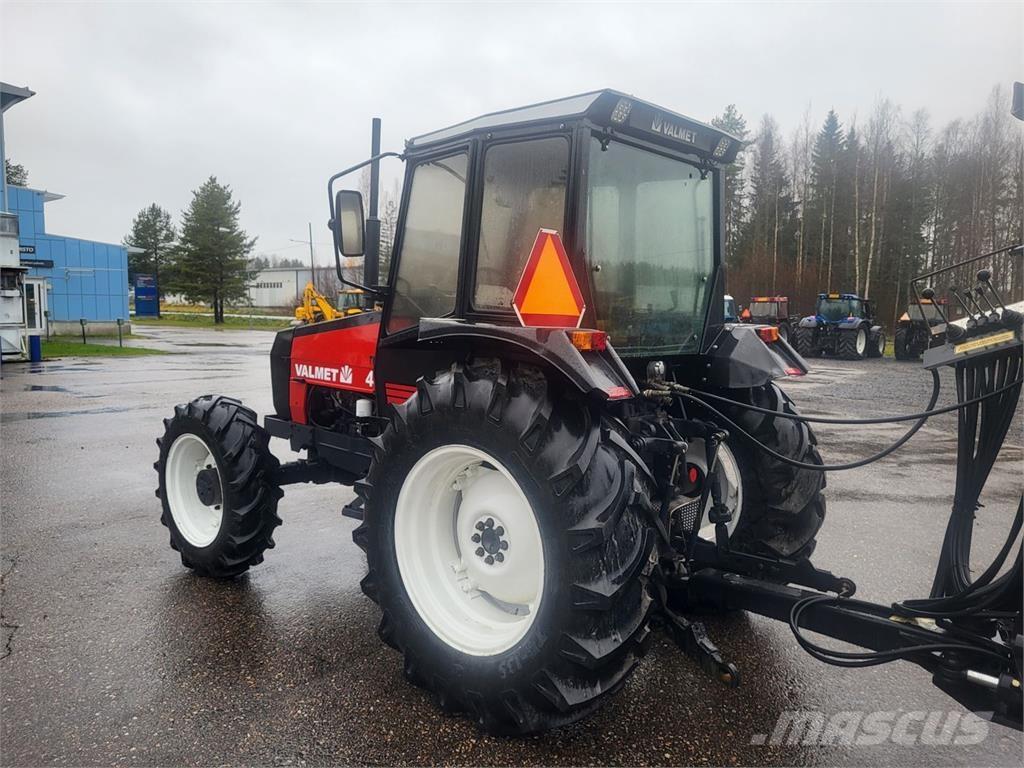 Valmet 455 Traktorji