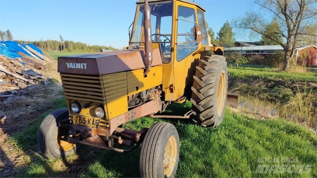 Valmet 702 Traktorji