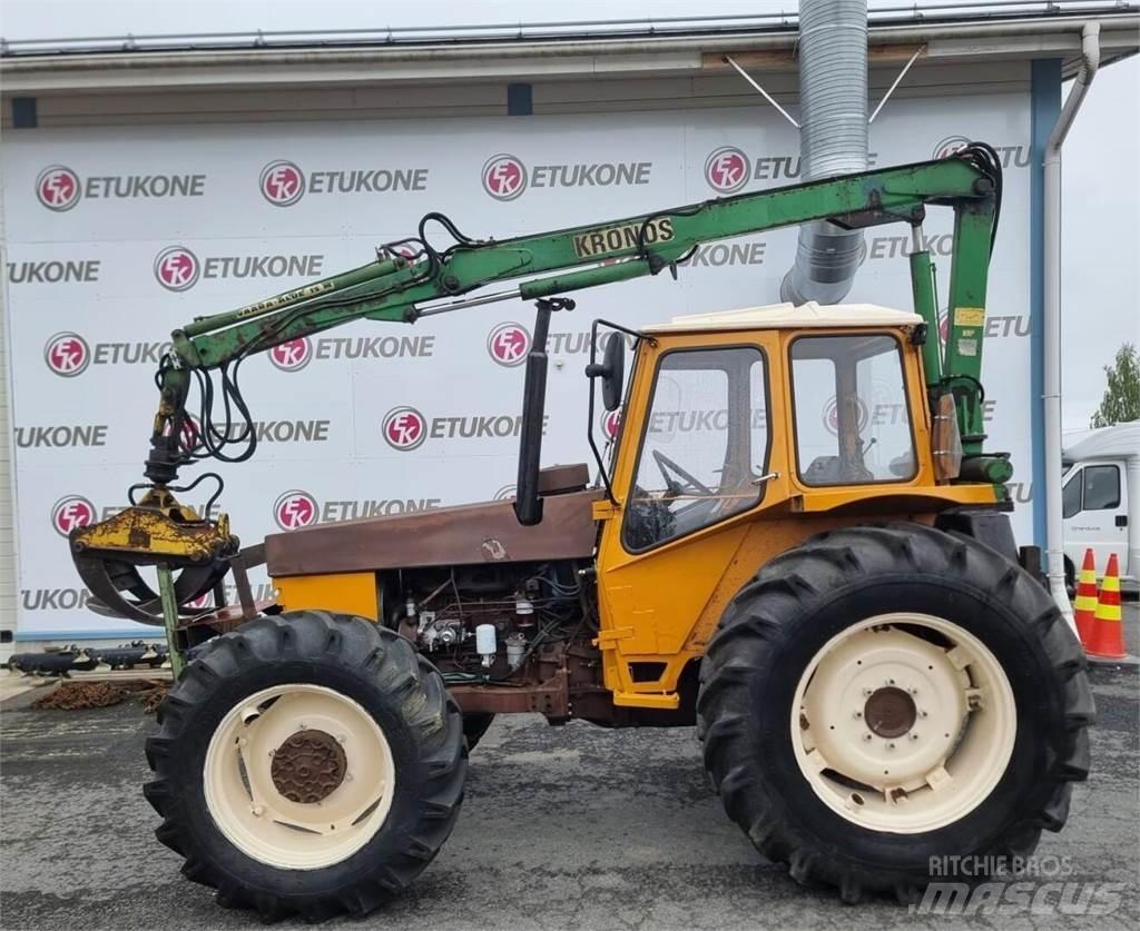 Valmet 802-4 Traktorji