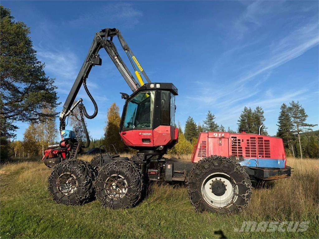 Valmet 911 Harvesterji
