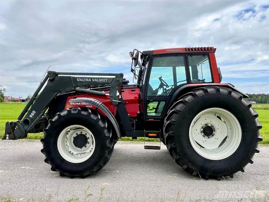 Valtra 8550 Mega Traktorji