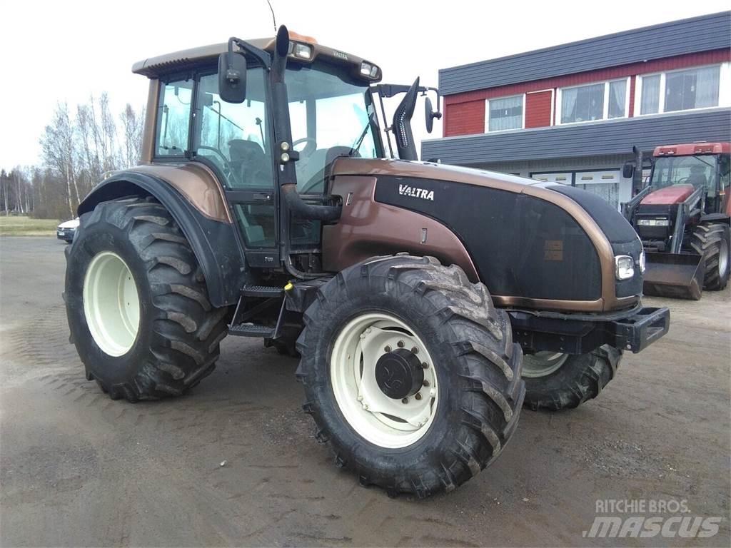 Valtra T 170 Traktorji