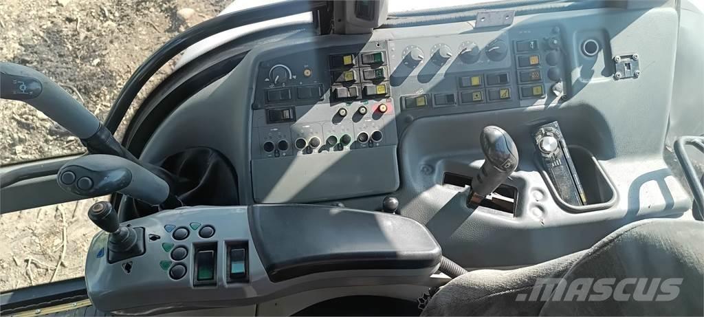 Valtra T 180 Traktorji