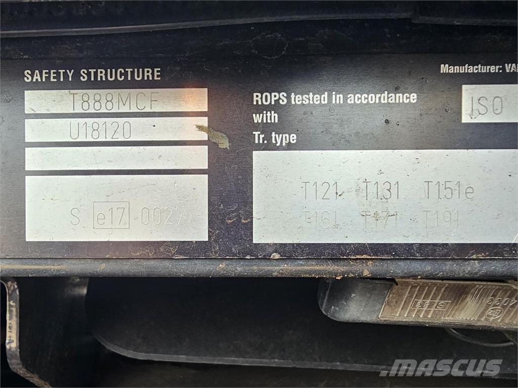 Valtra T191 Traktorji
