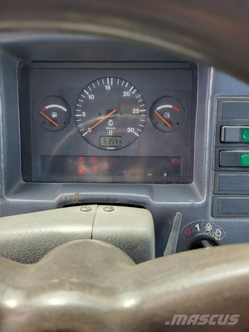 Valtra Valmet 900 Traktorji