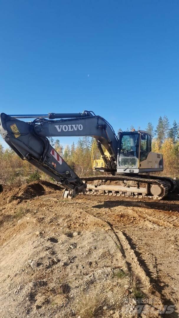 Volvo 210C Bagri goseničarji