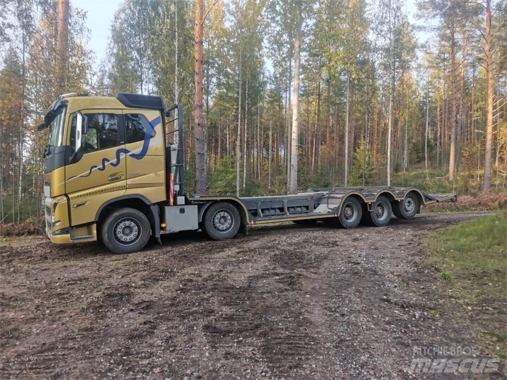 Volvo 750 Avtotransporterji
