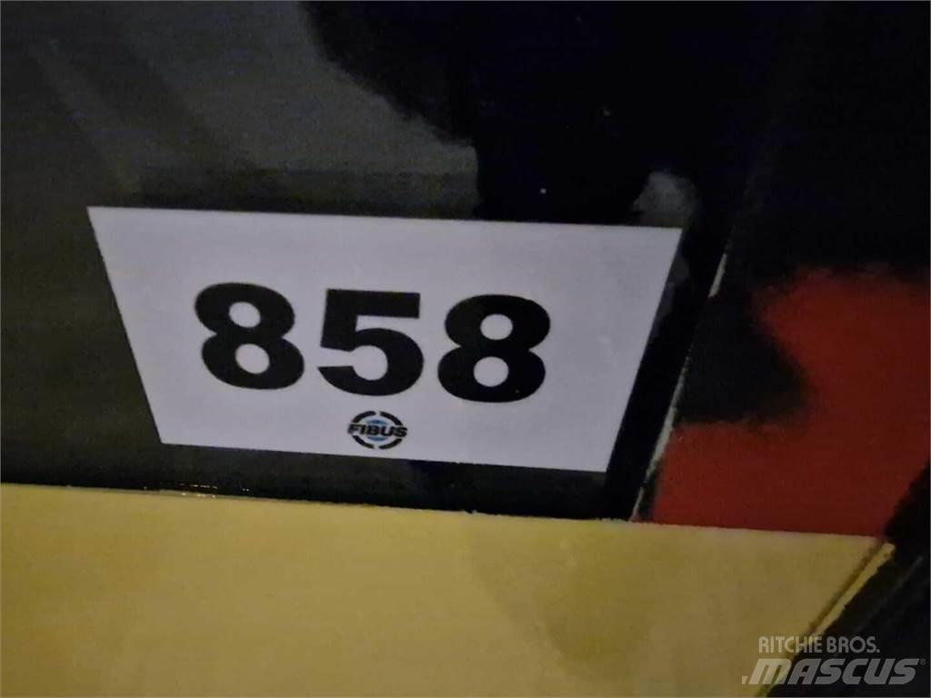 Volvo 8700 B7R Medkrajevni avtobusi