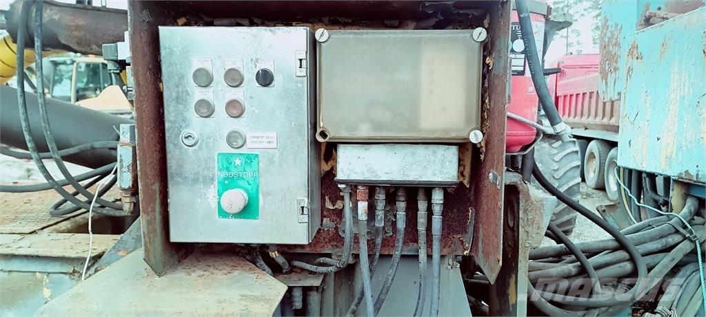 Volvo BM DR 860 Vertikalna dvigala