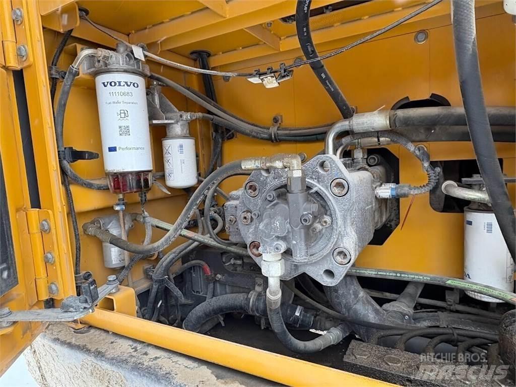 Volvo EC250EL Bagri goseničarji