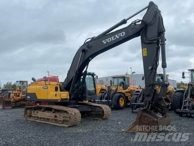 Volvo EC300DL Bagri goseničarji