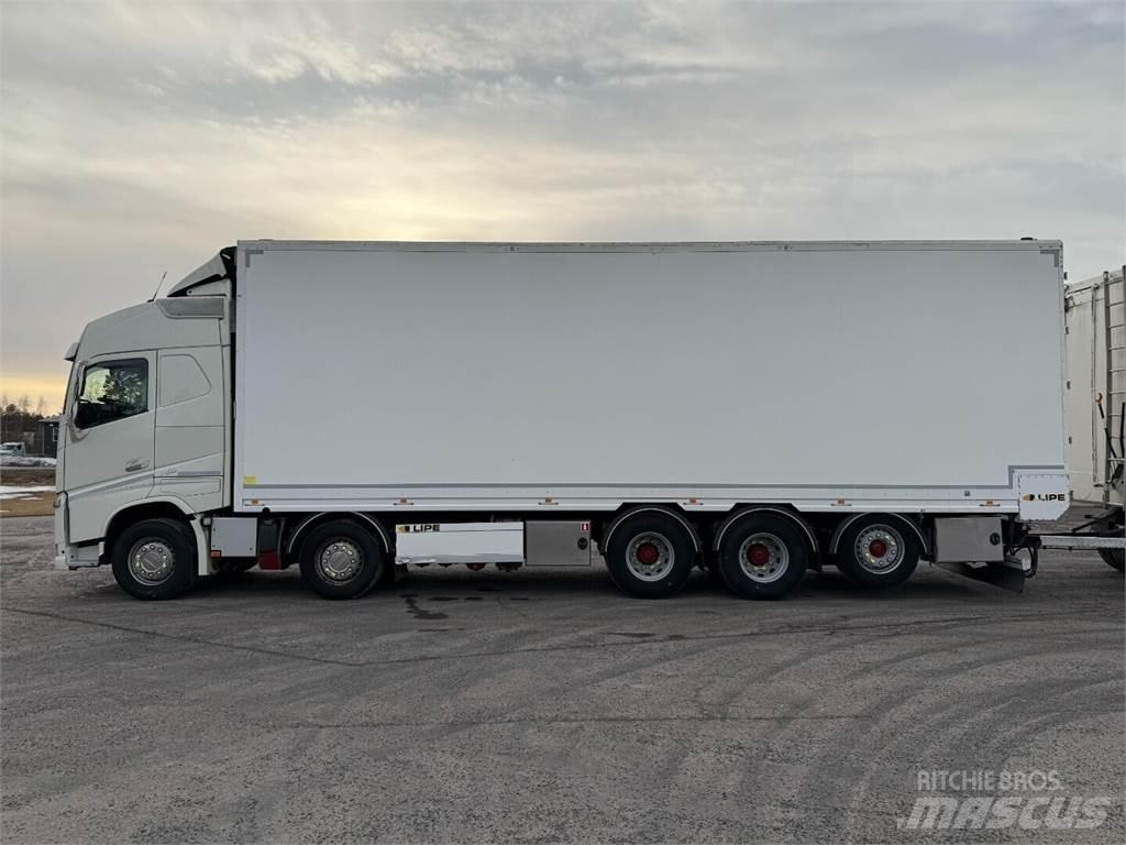 Volvo FH16 Tovornjaki za žagovino