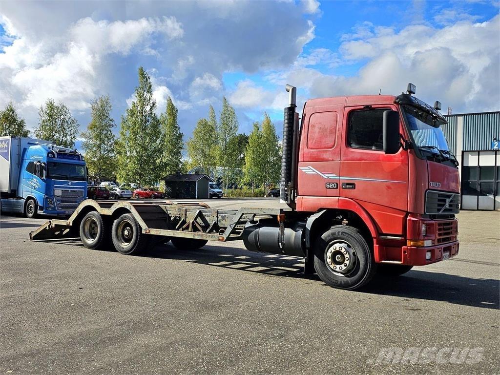 Volvo FH16 6X2 Tovornjaki za prevoz gozdnih strojev