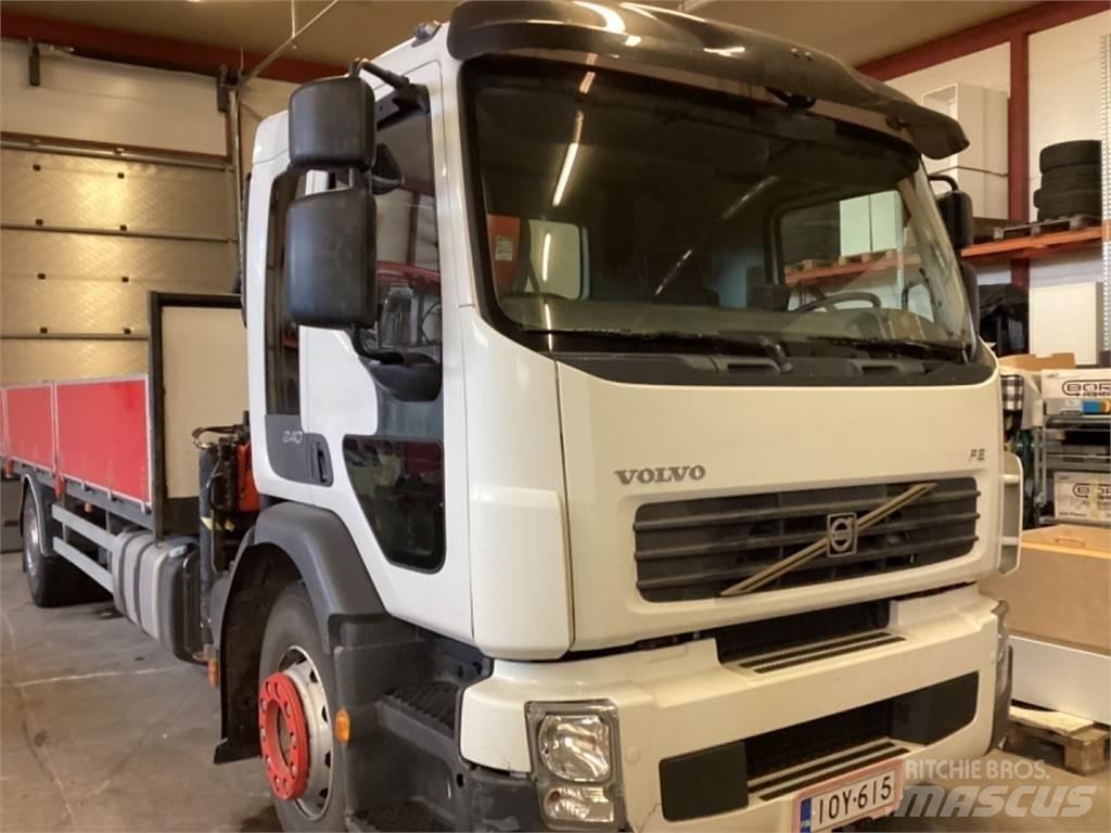 Volvo FM Tovornjaki z žerjavom