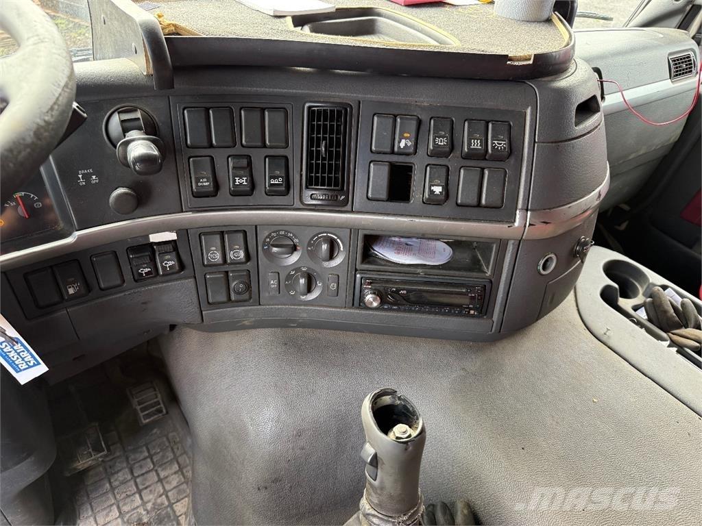 Volvo FM 12 8x4 Kotalni prekucni tovornjaki