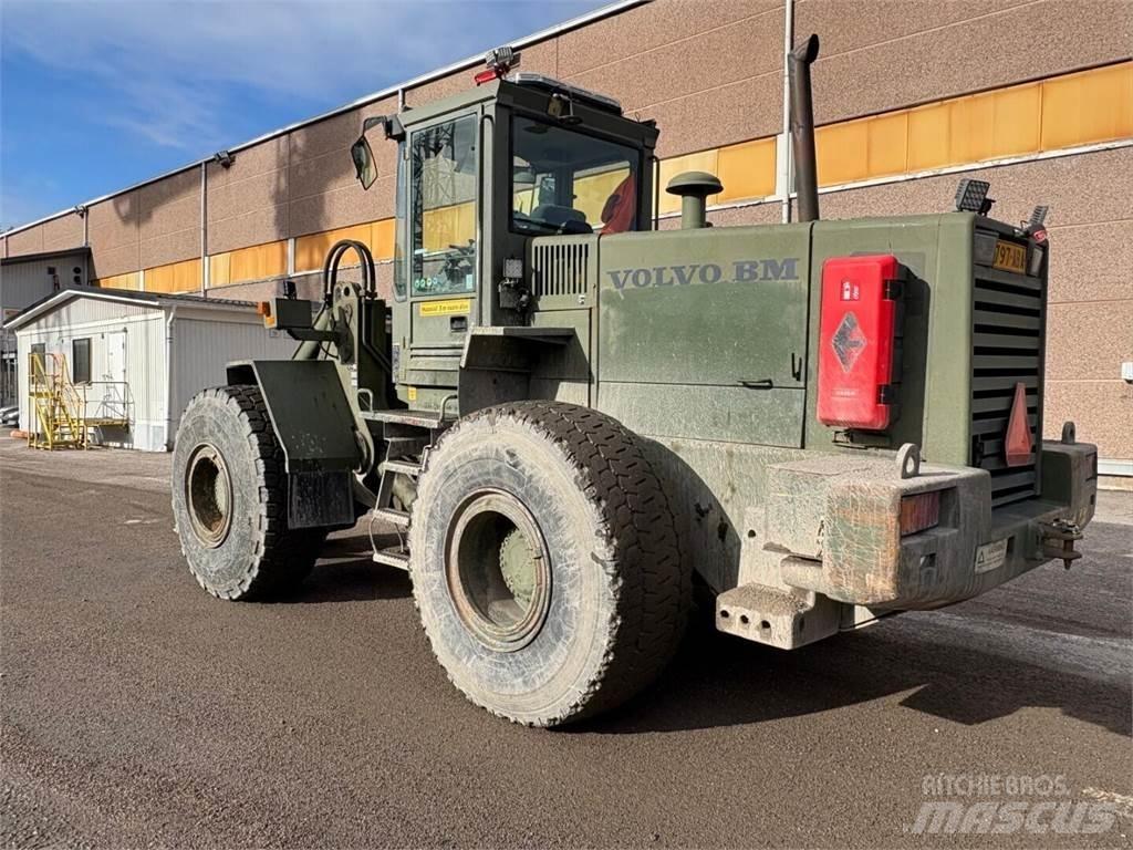 Volvo L 120 B Kolesni nakladalci