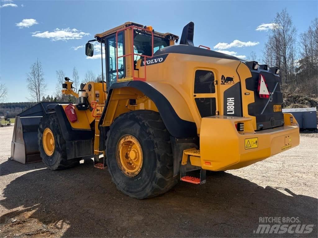 Volvo L 180 H Kolesni nakladalci