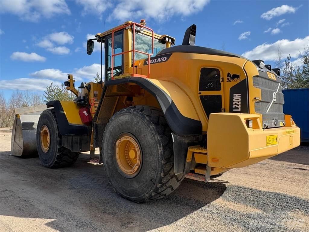 Volvo L 220 H Kolesni nakladalci